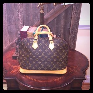 ❤️Louis Vuitton monogram alma pm❤️